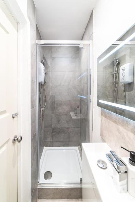 Covent Garden-Oxford Street Central London Studio Apartment Екстер'єр фото